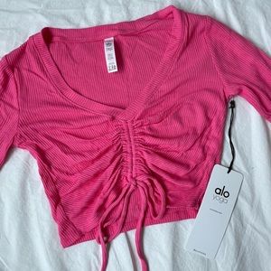 Alo Ribbed Cinch Cropped Long Sleeve